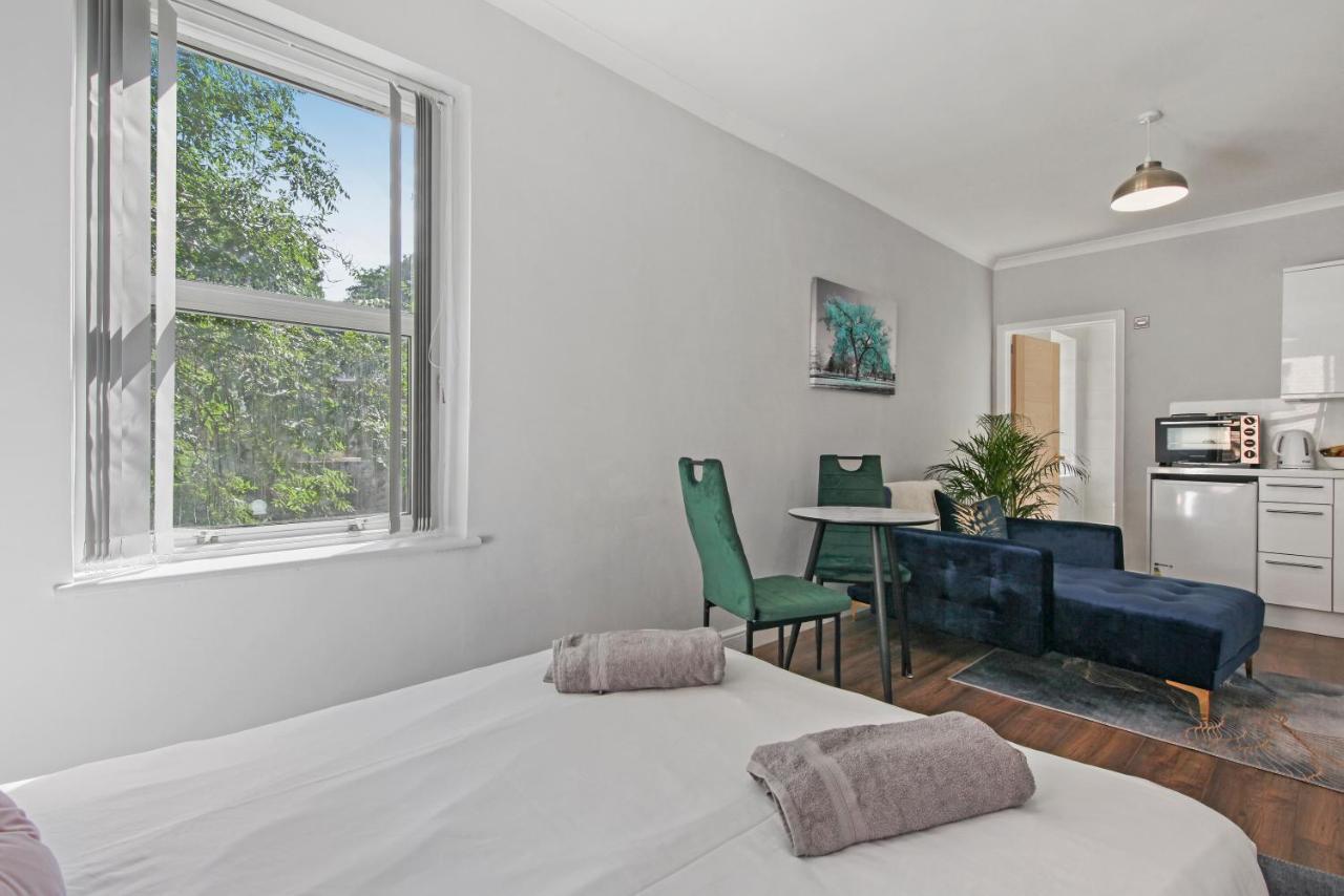 Stunning Studio Flat With Free On-Street Parking! Plumstead (Greater London) Exterior foto