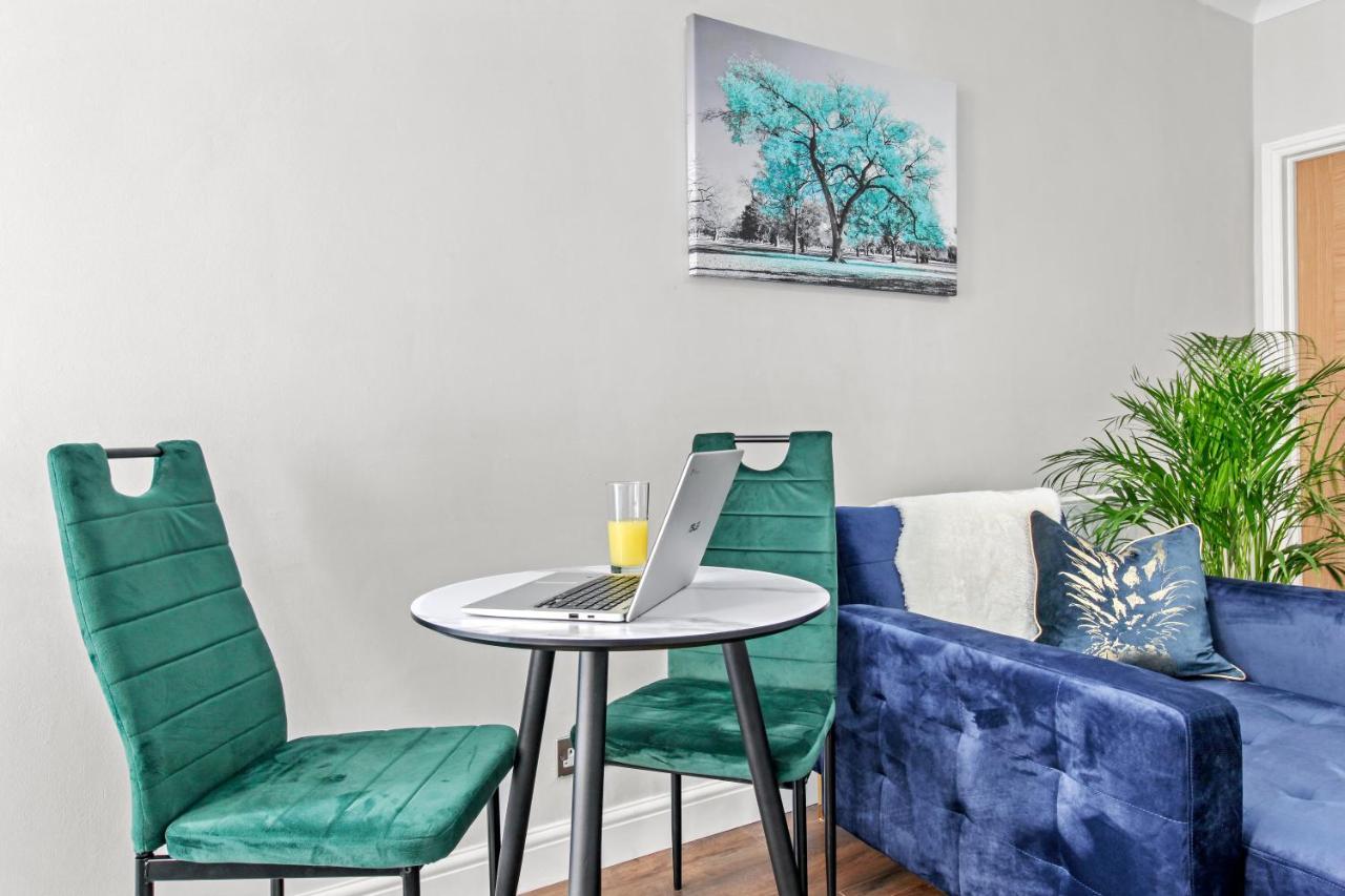Stunning Studio Flat With Free On-Street Parking! Plumstead (Greater London) Exterior foto